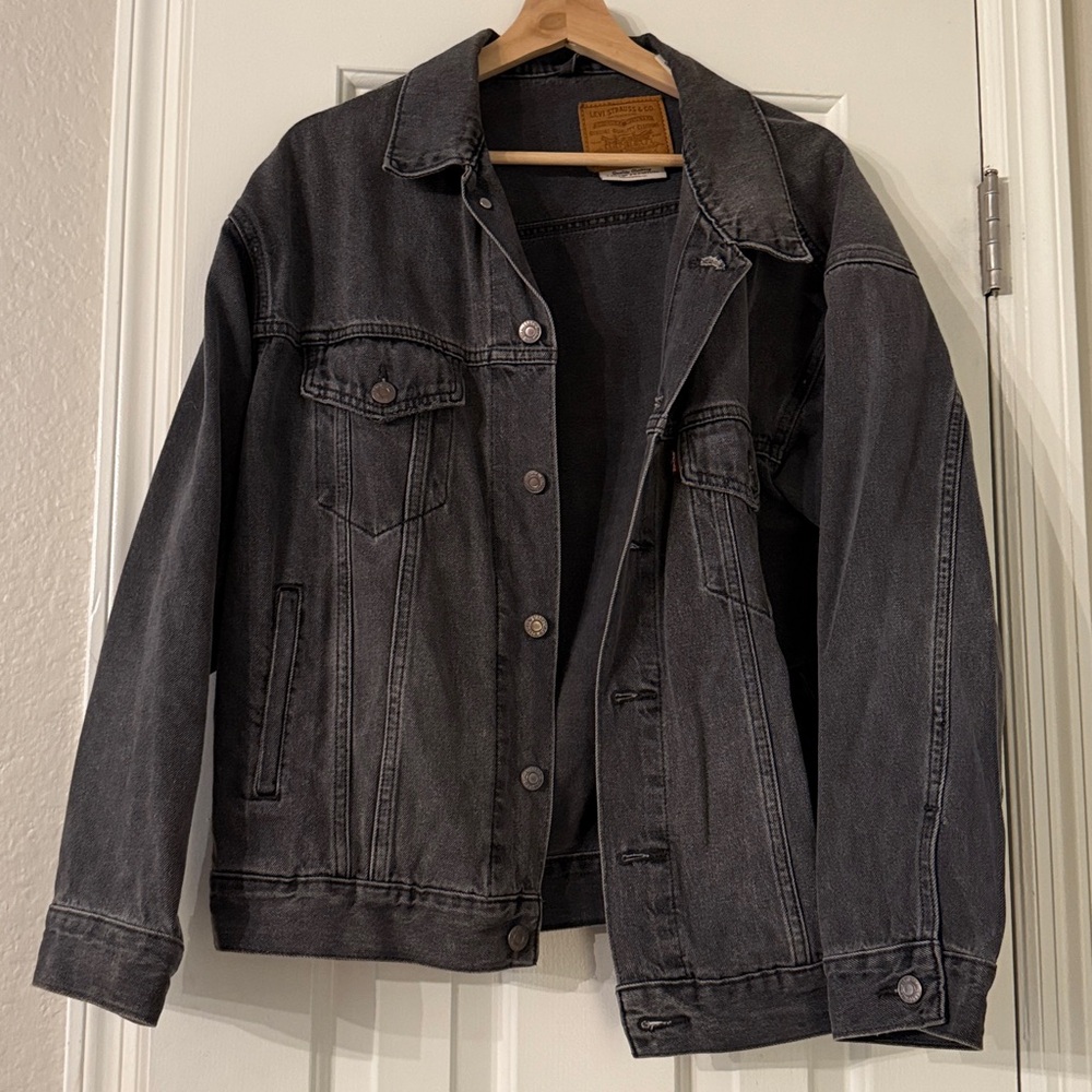 Levi's Faded Black 90s Trucker Denim Jacket SMALL